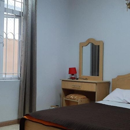 Ground Floor Lovely Two Bedrooms Apartment Flic-en-Flacq エクステリア 写真